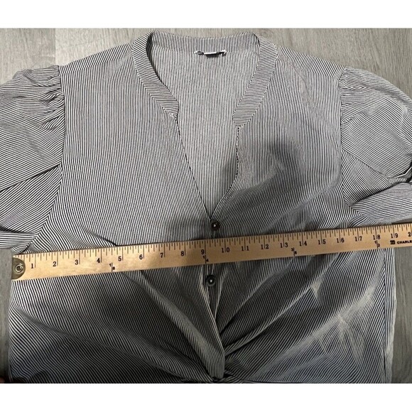 Current Air Top Womens Medium Short Sleeve Bow Tie Front in Striped - Picture 6 of 8